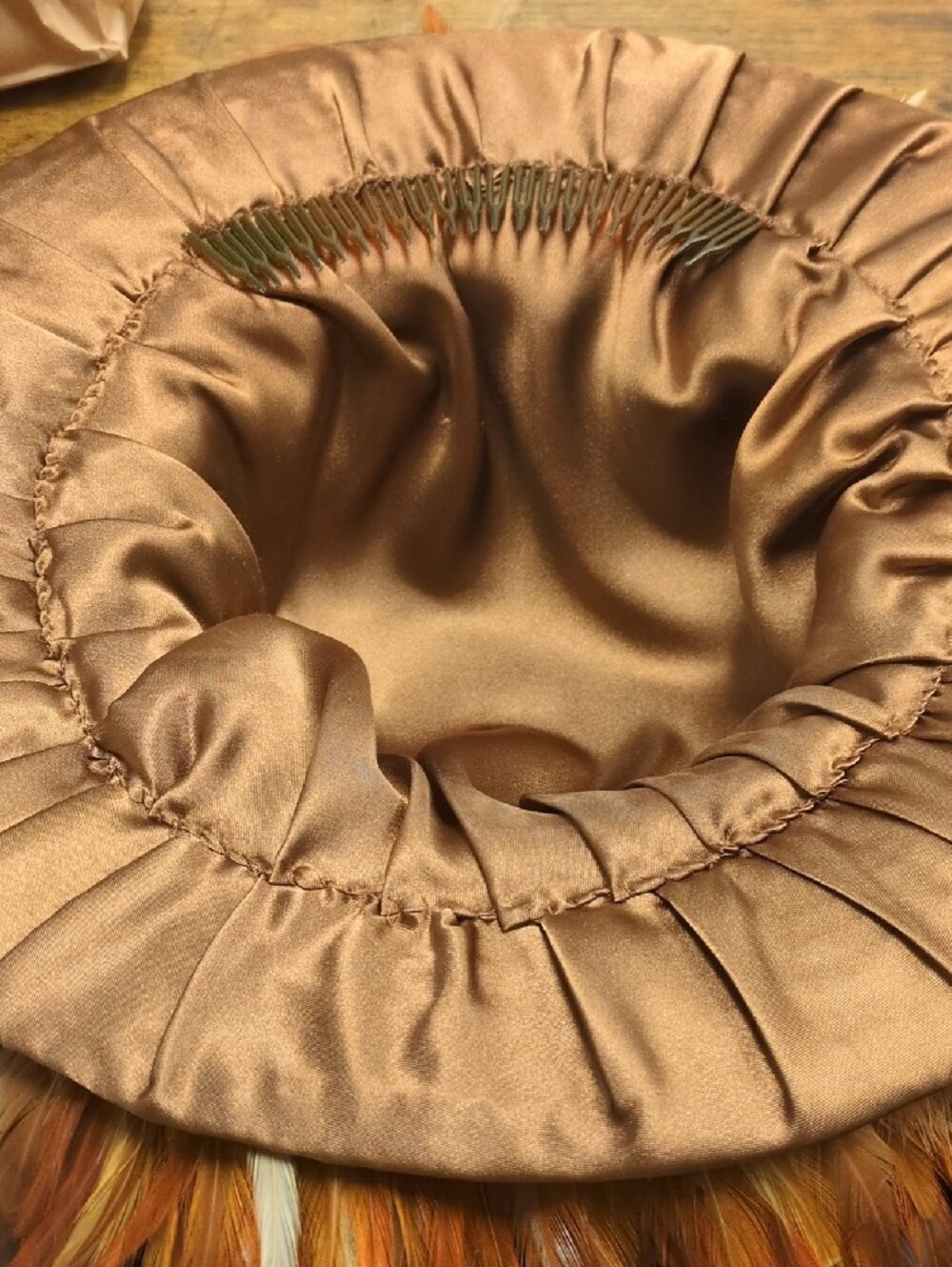Vintage Brown Feather Brim Women's Hat with Cream Trim - Picture 6 of 7